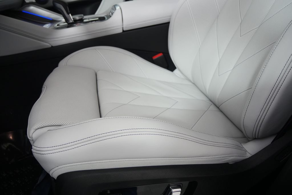 New 2026 Carbon Black Metallic BMW Label image 10
