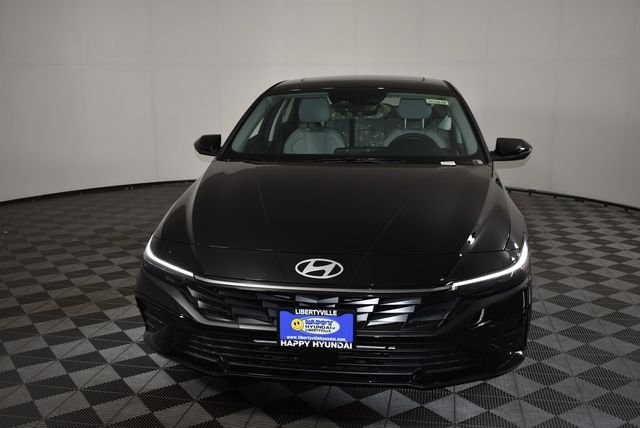 New 2026 Black Hyundai Limited image 3