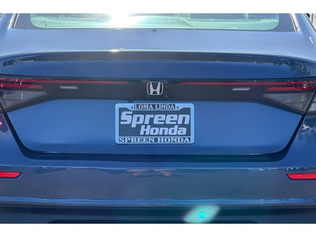 Used 2024 Canyon River Blue Metallic Honda EX image 43