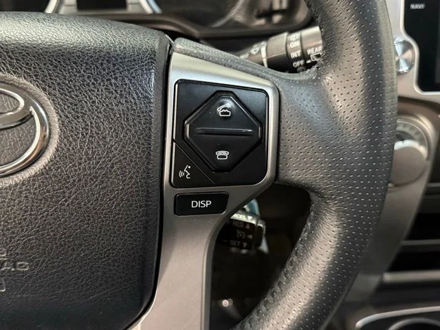 Used 2015 White Toyota SR5 Premium image 15