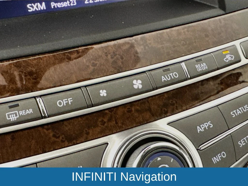 Used 2018 Black INFINITI  image 20