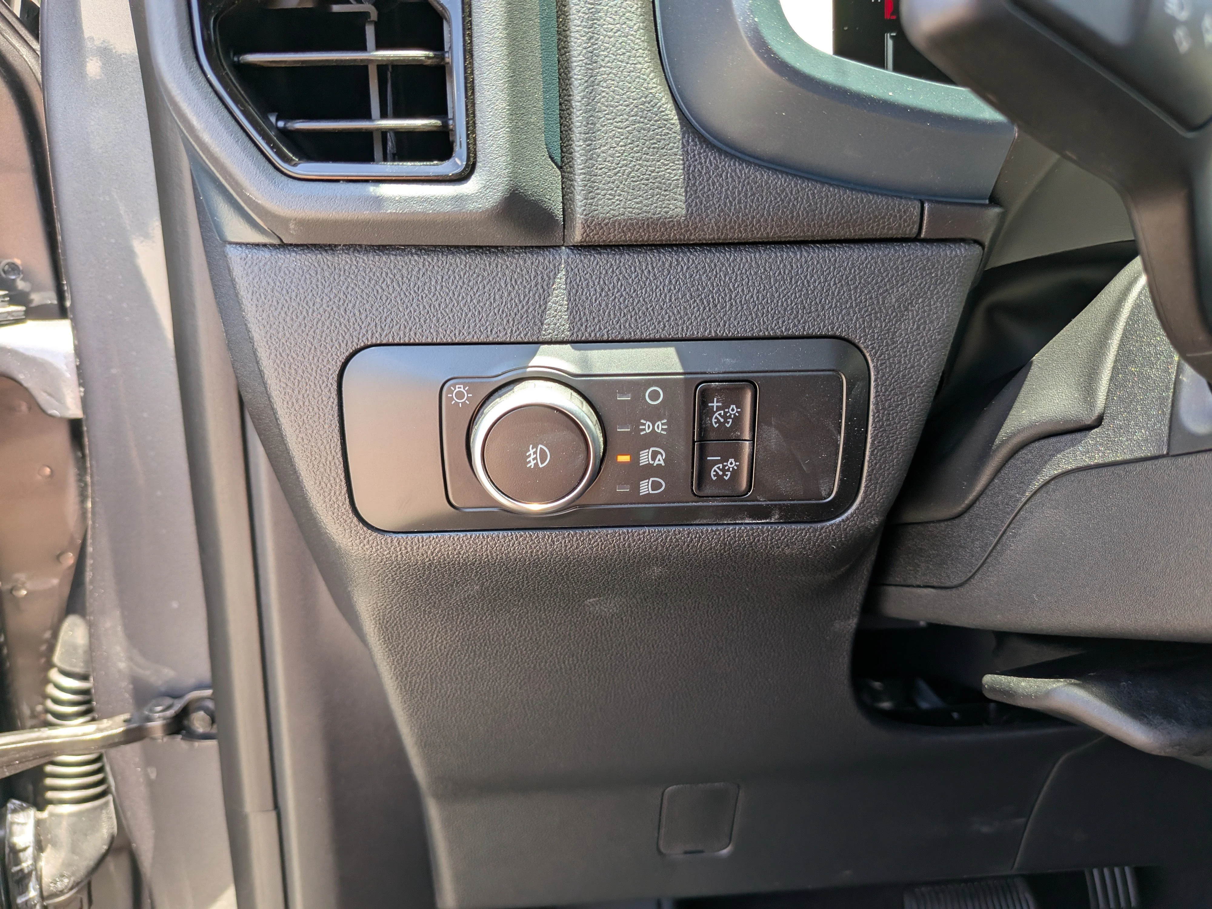 New 2026 Carbonized Gray Metallic Ford Heritage image 25