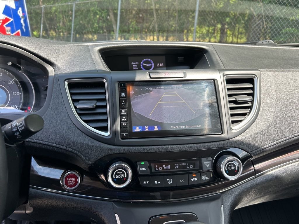 Used 2016  Honda Touring image 18