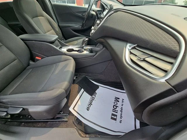 Used 2017 Silver Chevrolet LT image 31