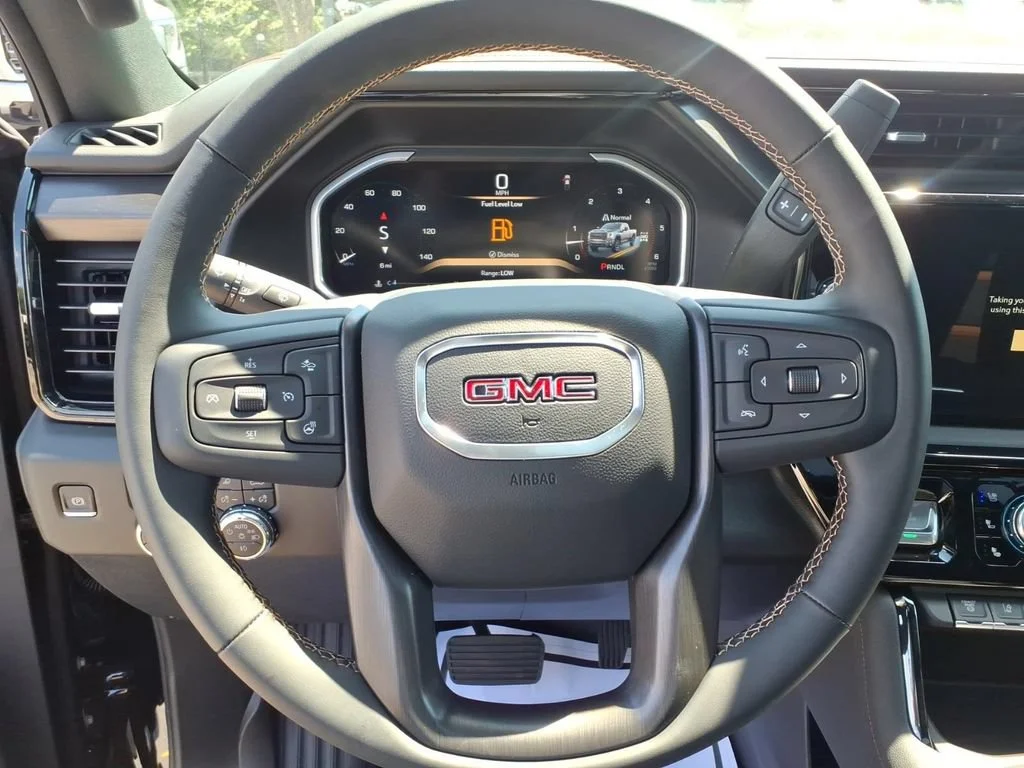 2026 GMC Sierra 2500HD AT4 - Photo 8