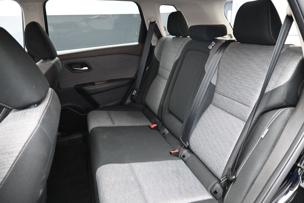 Used 2022 Black Nissan SV image 15