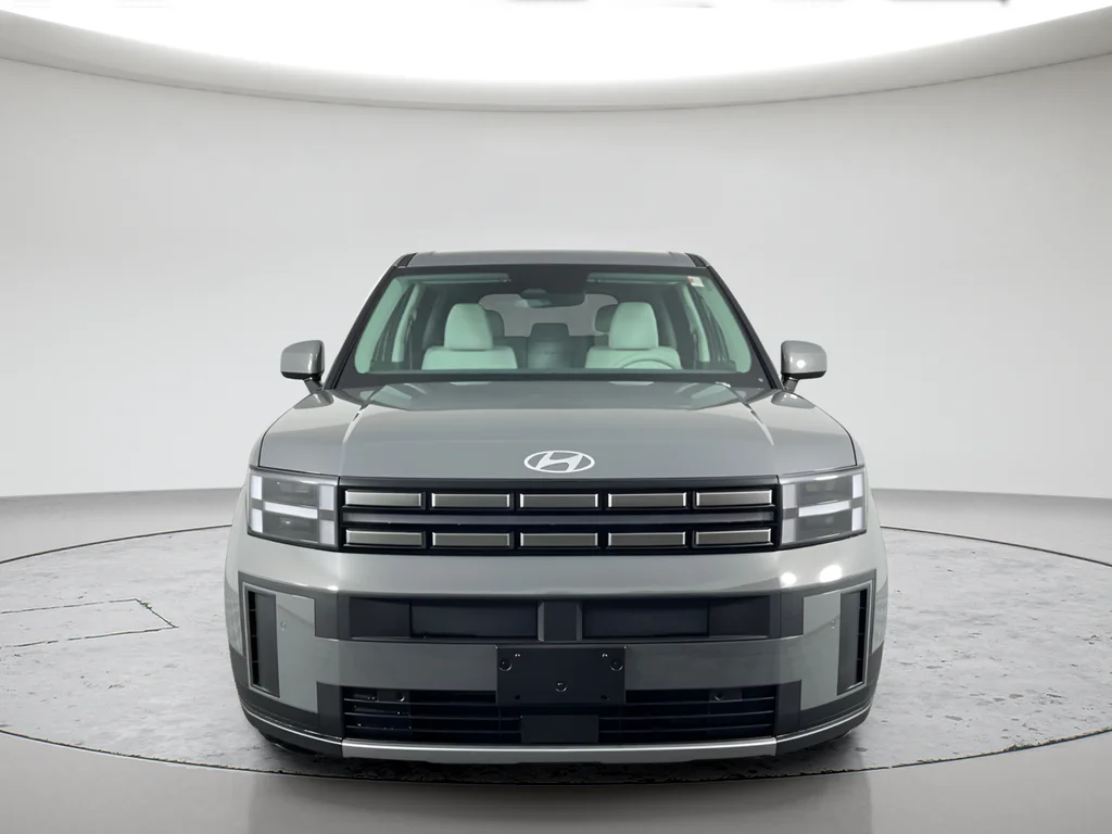 New 2026 Gray Hyundai SE image 2