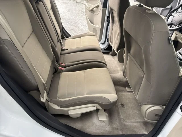 Used 2014 White Ford SE image 11