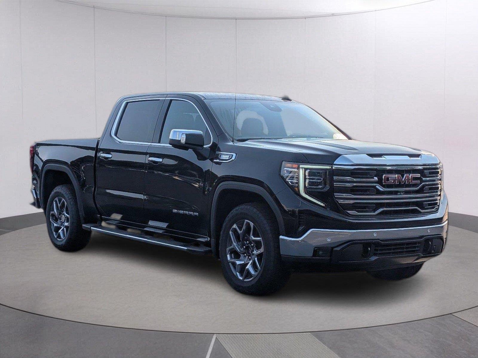 New 2026 Onyx Black GMC SLT image 8