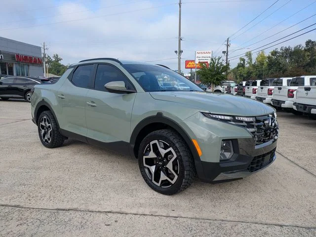 Used 2024 Green Hyundai Limited image 2