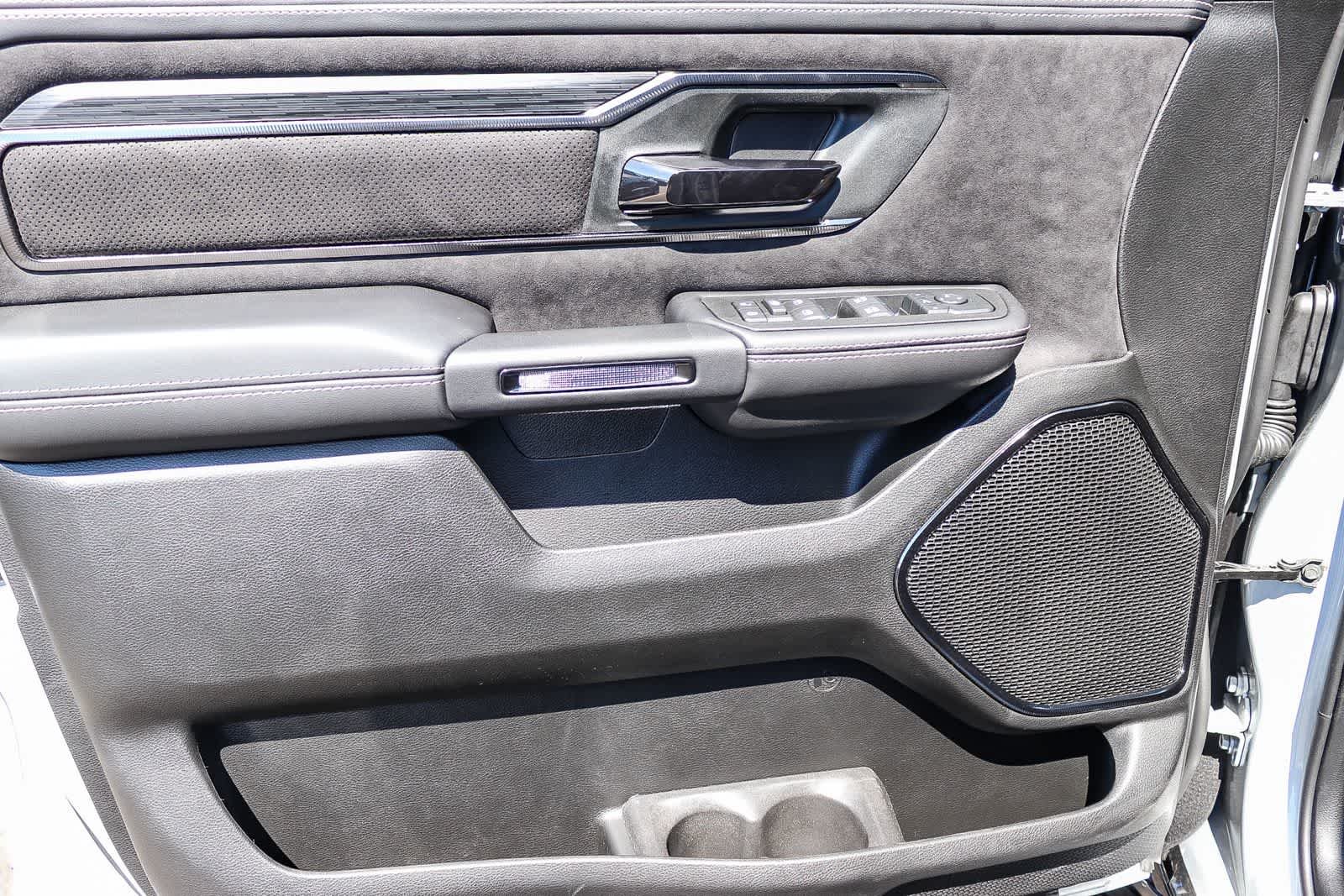 New 2026 Silver Zynith Exterior Paint RAM RHO image 22