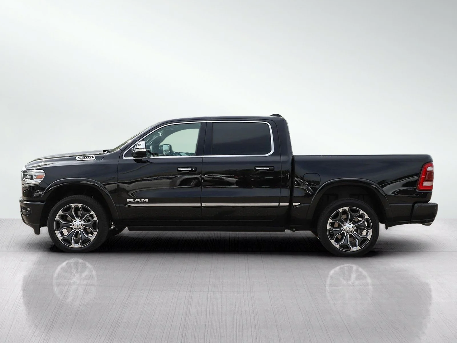 Used 2020 RAM Ram 1500 Pickup Limited with VIN 1C6SRFHT9LN393785 for sale in Wayzata, Minnesota