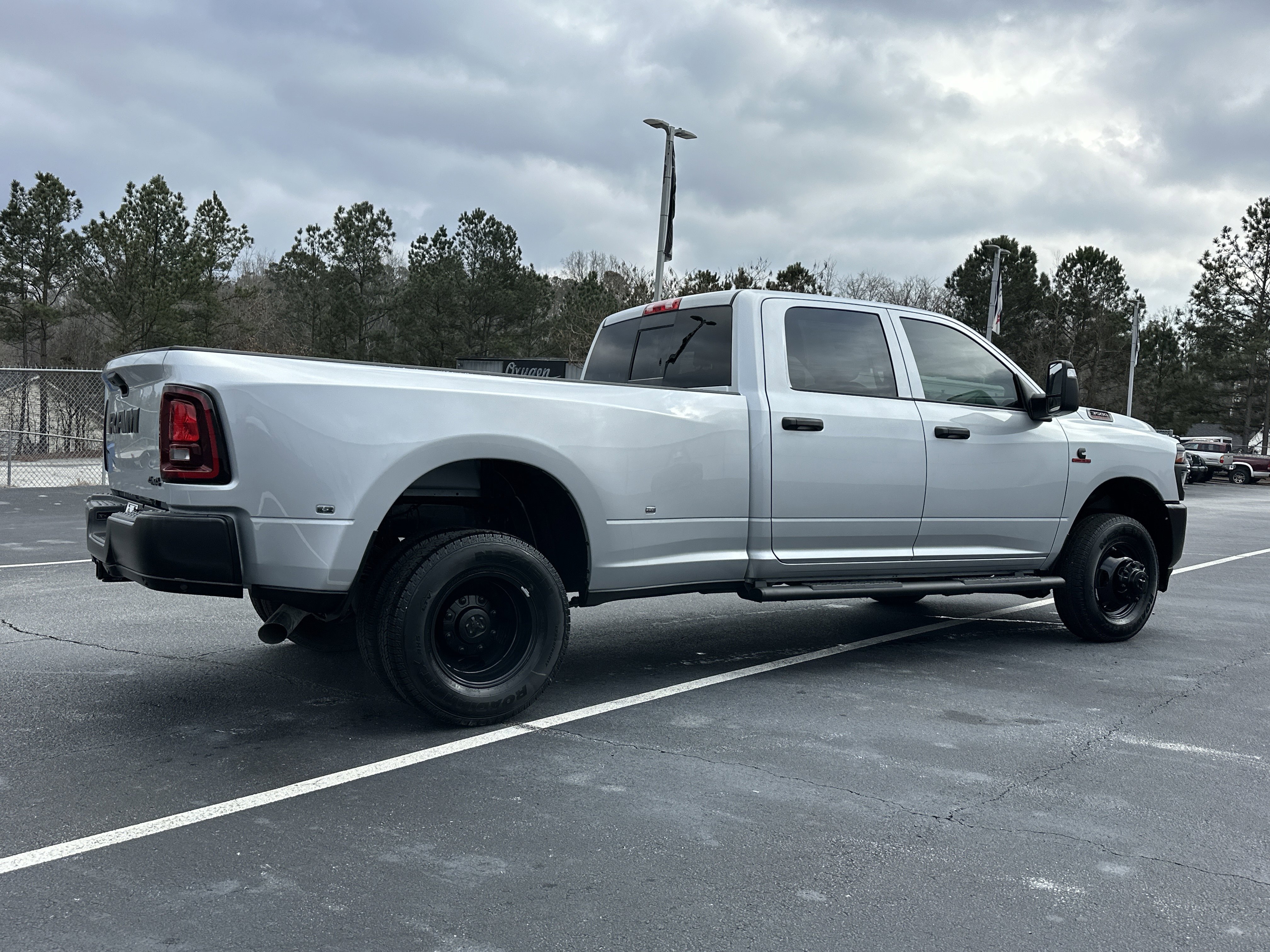 New 2026 Silver-Zynith Exterior Paint RAM Tradesman image 8