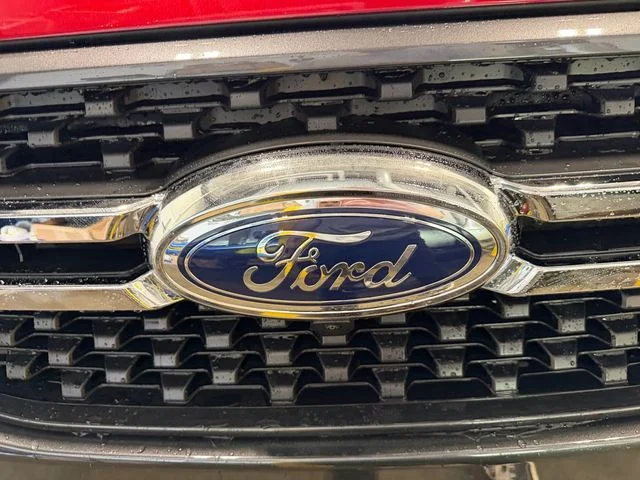 New 2026 Ruby Red Metallic Ford Lariat image 26