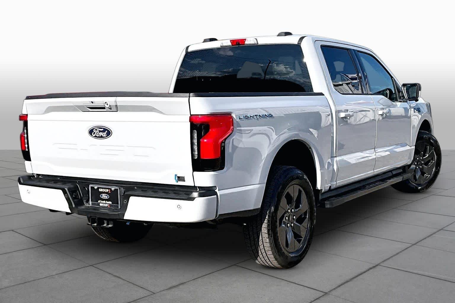 Used 2024 Avalanche Ford Flash image 12