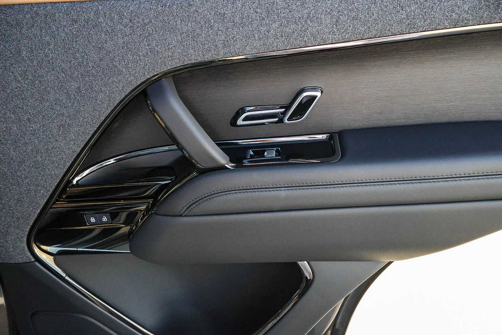 2025 Land Rover Range Rover Sport Dynamic SE - Photo 20