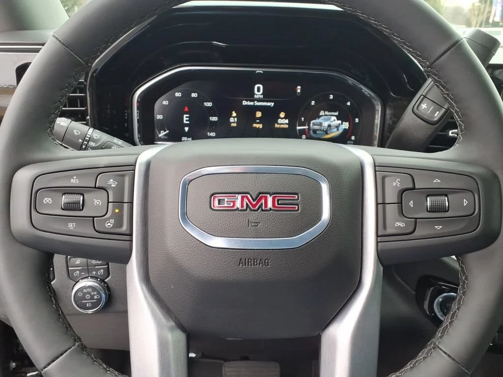 2025 GMC Sierra 2500HD SLT - Photo 11