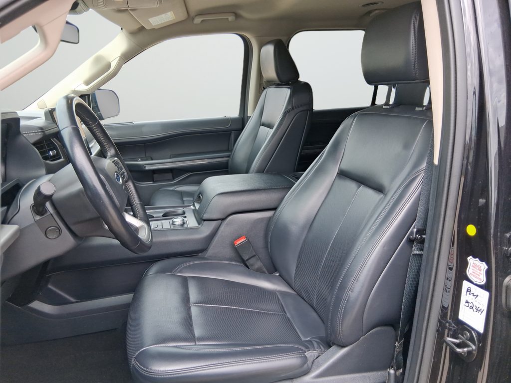 Used 2024 Black Ford XLT image 9