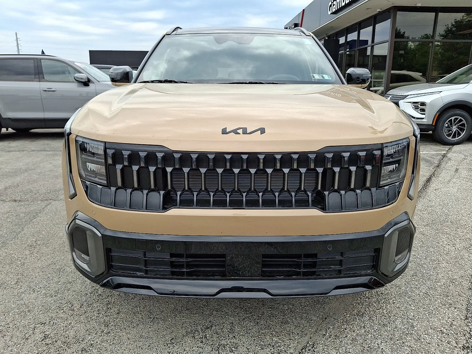 New 2027 Brown Kia X-Line S image 3