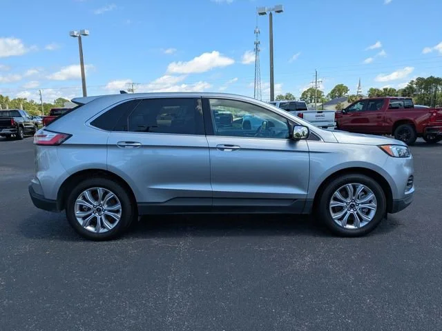 Used 2024 Silver Ford Titanium image 3