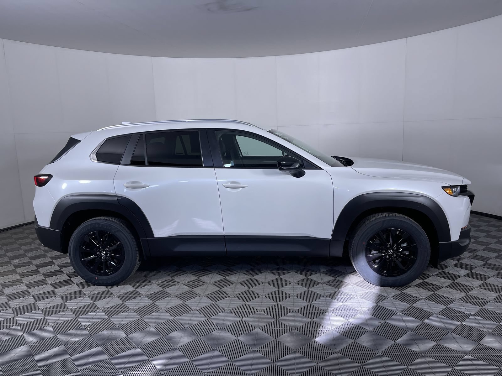 New 2026 Wind Chill Pearl Mazda Preferred image 10