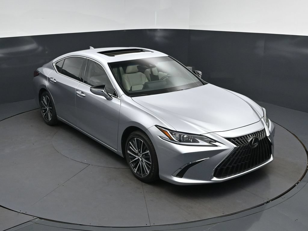 2025 Lexus ES