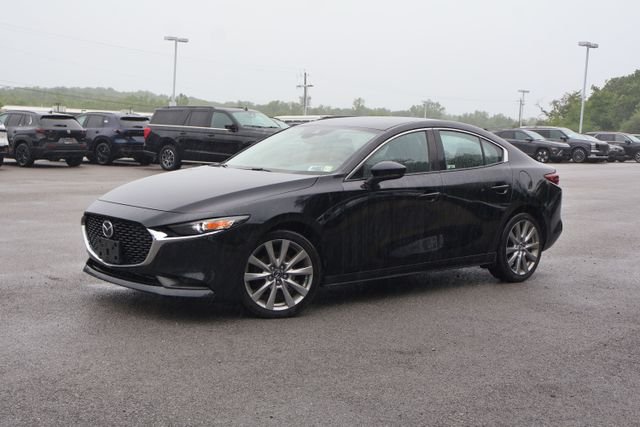 Used 2021 Black Mazda Select image 3