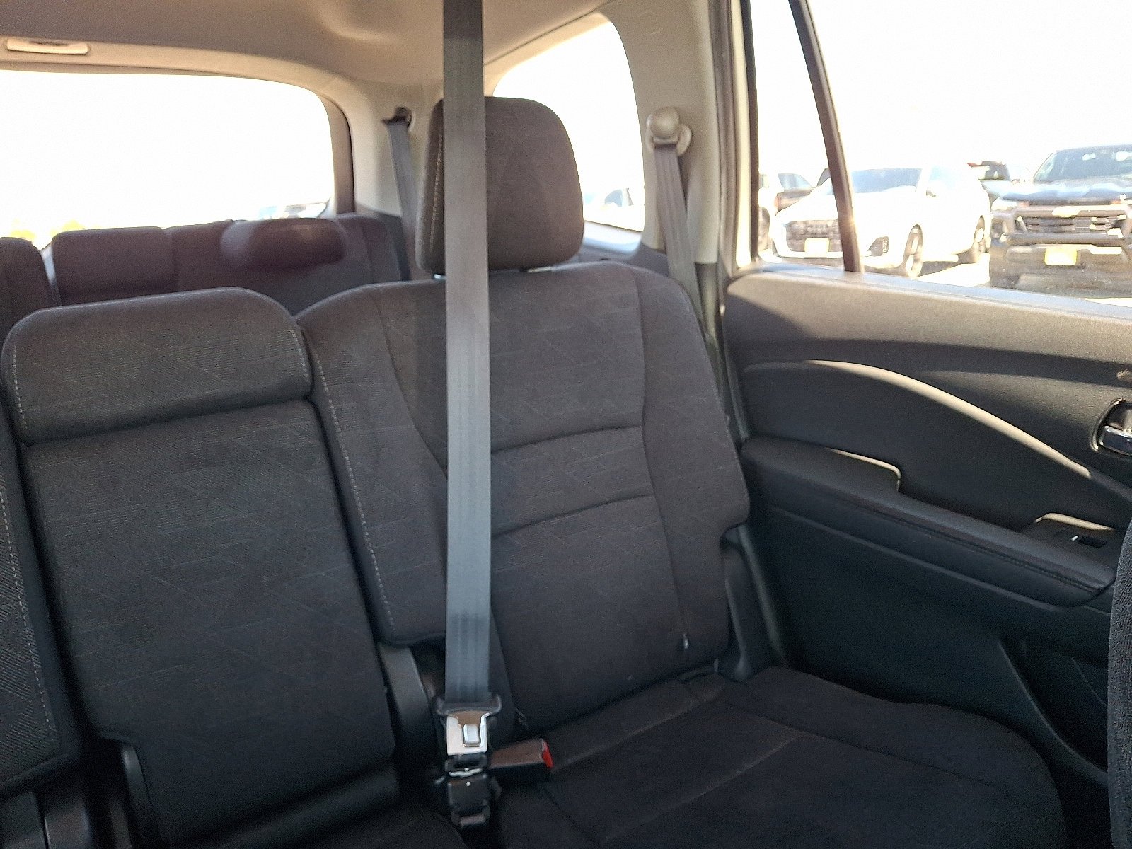 2019 Honda Pilot EX - Photo 17