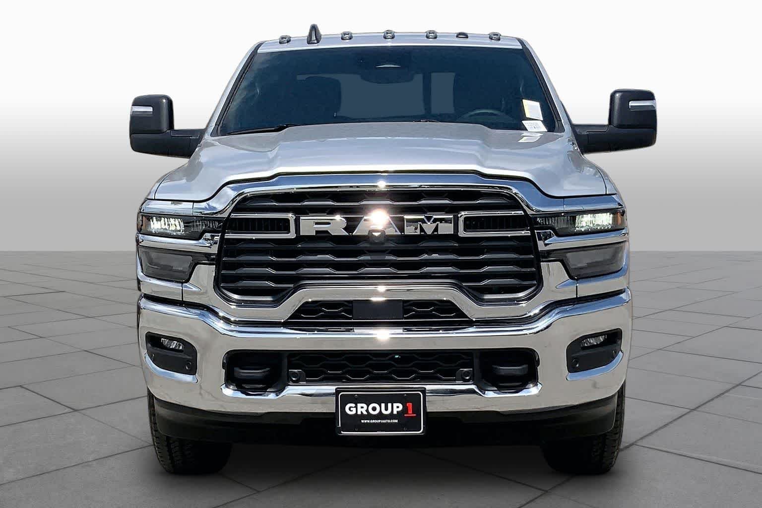 New 2026 Silver-Zynith Exterior Paint RAM Tradesman image 3