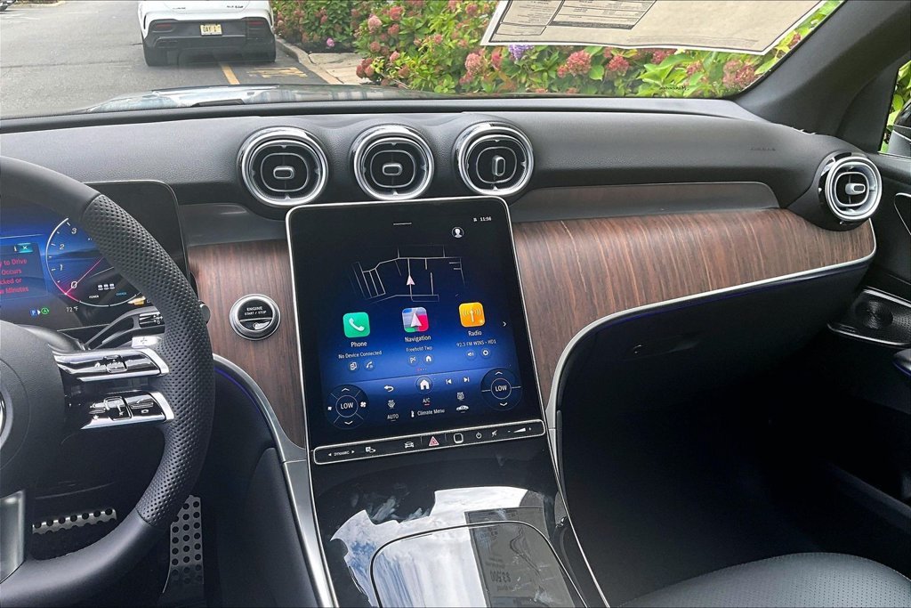 New 2027  Mercedes-Benz GLC 300 image 7