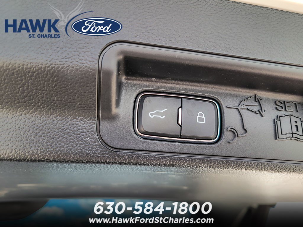Certified Used 2023 White Metallic Ford XLT image 22
