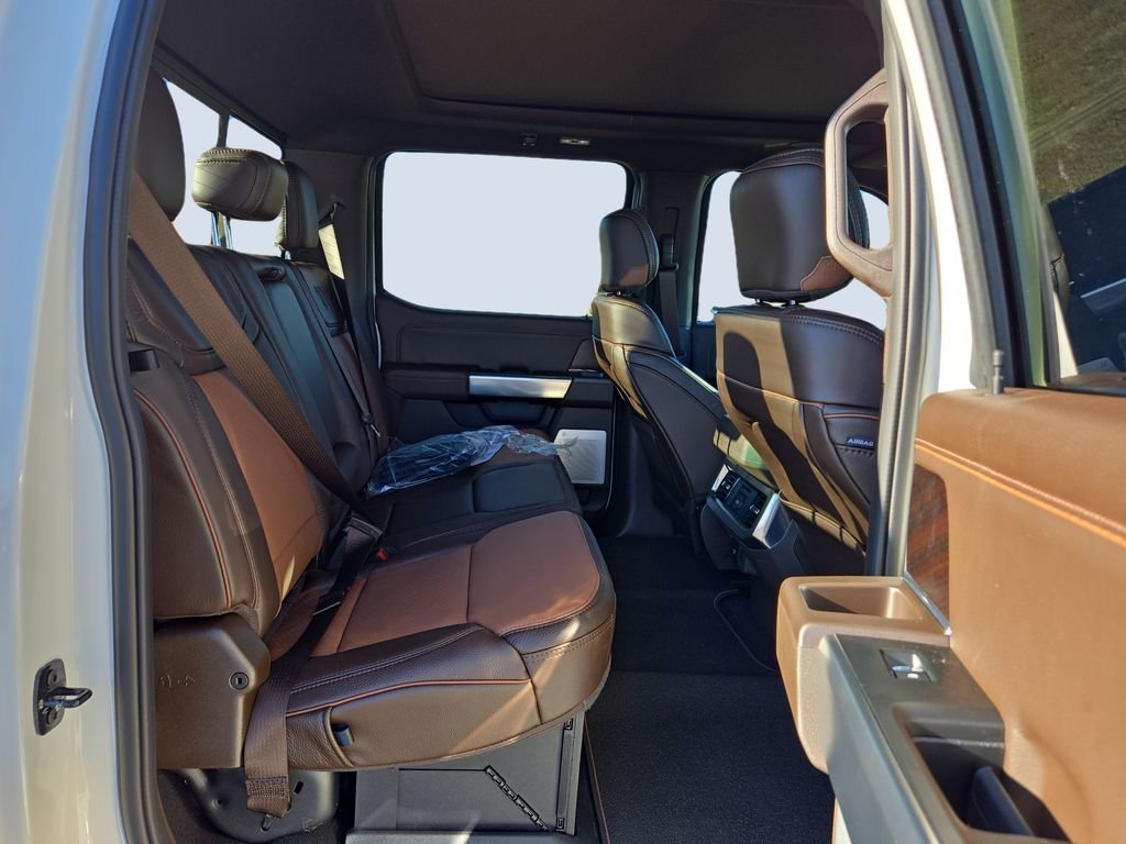 New 2026 Star White Metallic Tri-Coat Ford F-250® King Ranch® image 28