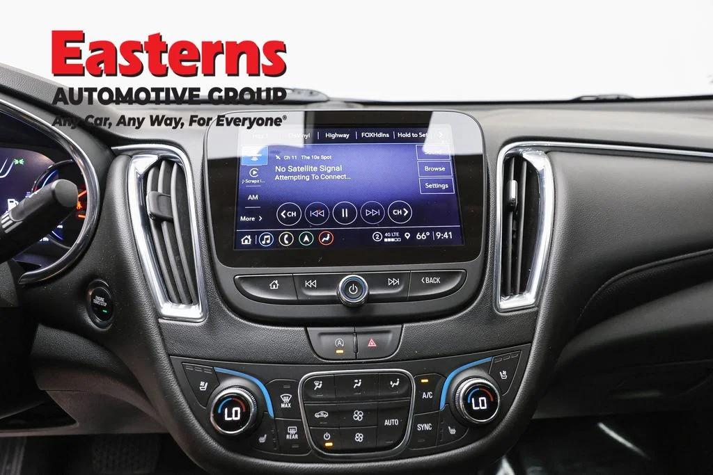 Used 2024 White Chevrolet LT image 12