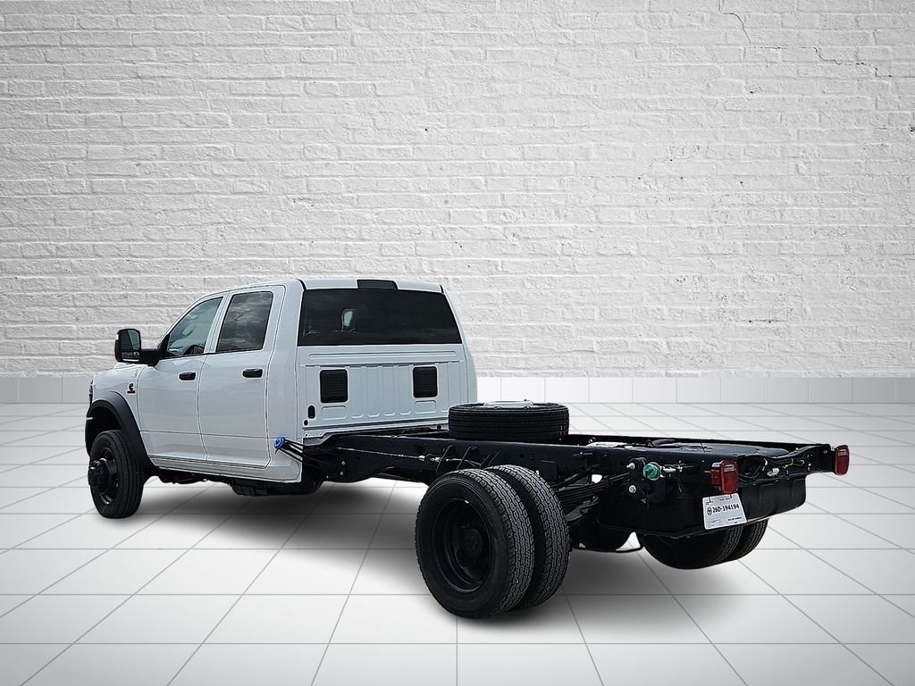 New 2026 Bright White Clearcoat RAM Tradesman image 3