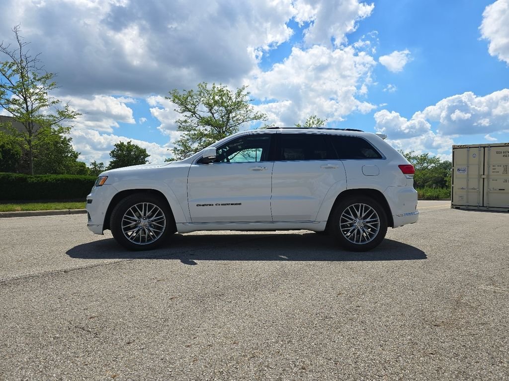 Used 2017 Bright White Clearcoat Jeep Summit image 13