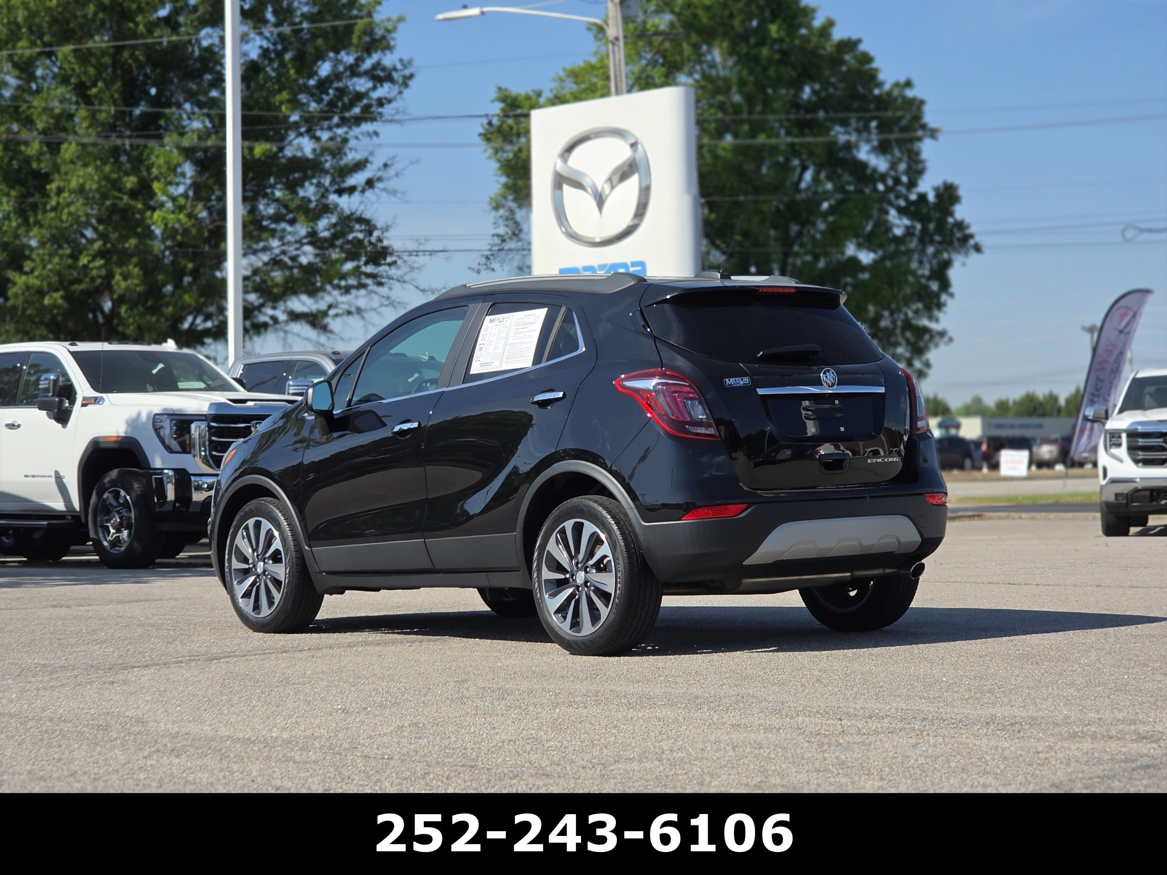 Used 2022 Ebony Twilight Metallic Buick Preferred image 5