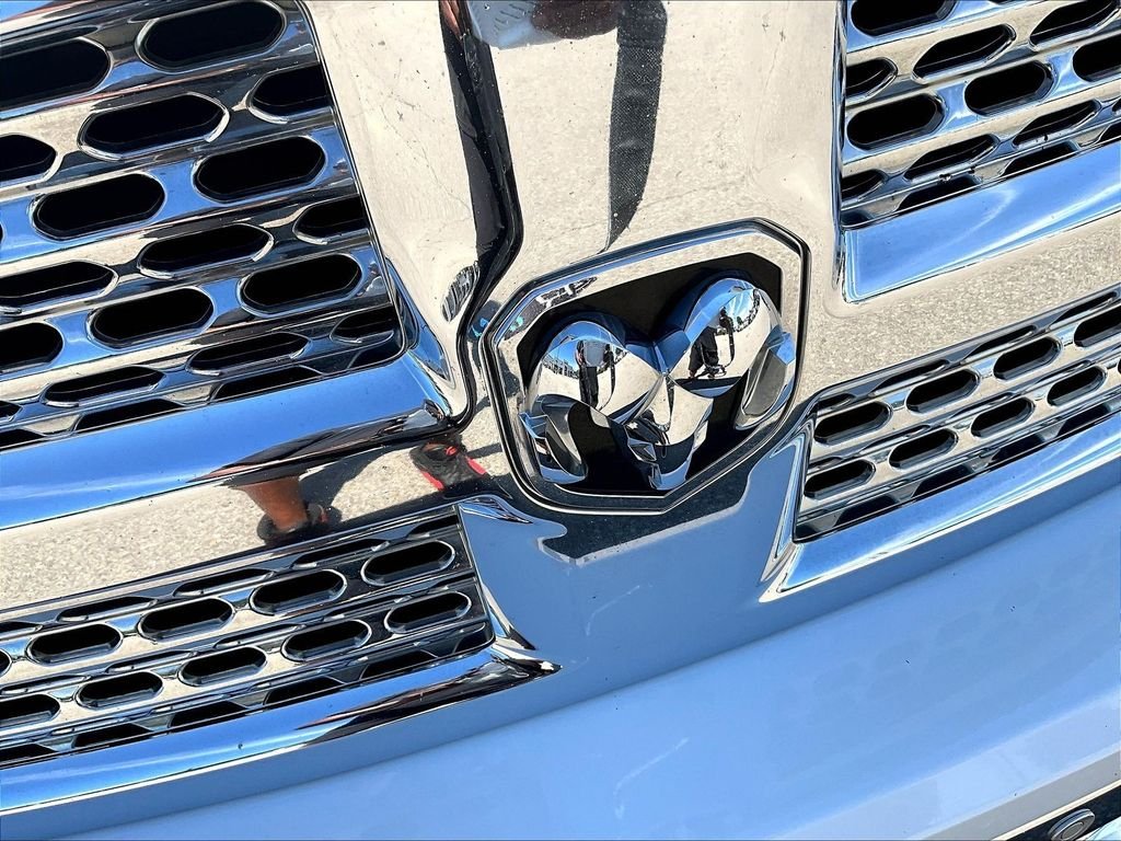 Used 2017 White Ram Laramie image 35