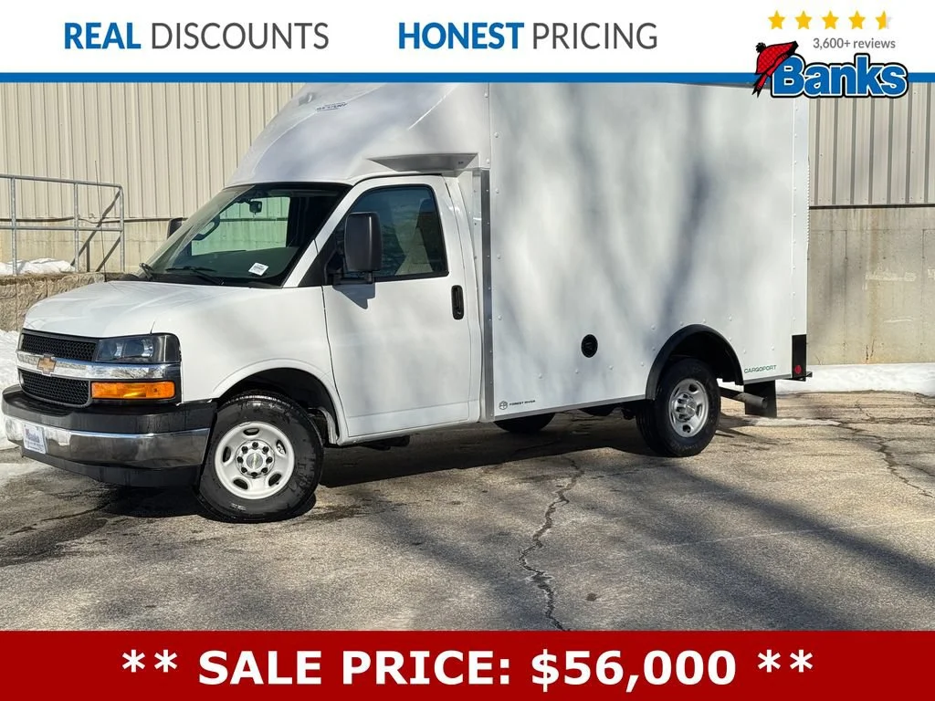 New 2025 Summit White Chevrolet 1WT image 1
