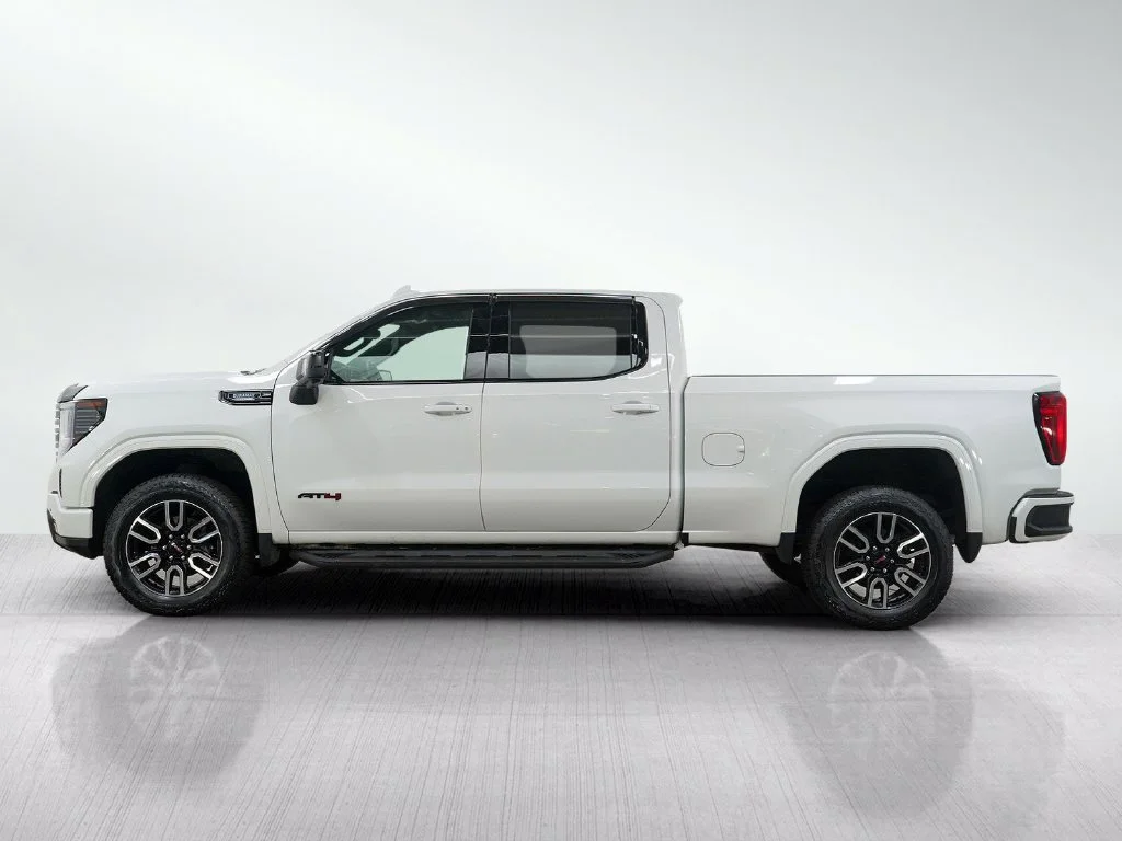 Used 2024 GMC Sierra 1500 AT4 with VIN 1GTUUEE89RZ174515 for sale in Roseville, Minnesota