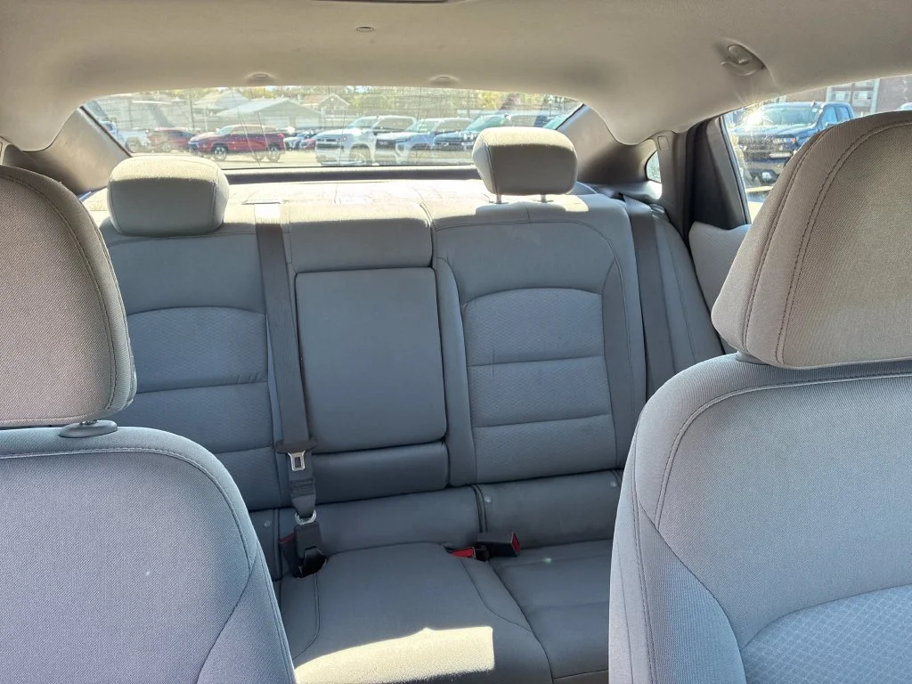 Used 2025 Mineral Gray Metallic Chevrolet 1LT image 29