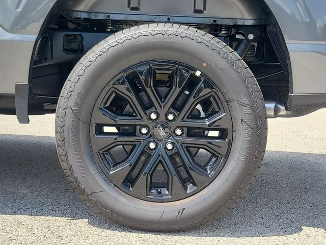 New 2026 Gray Metallic Ford Lariat image 8