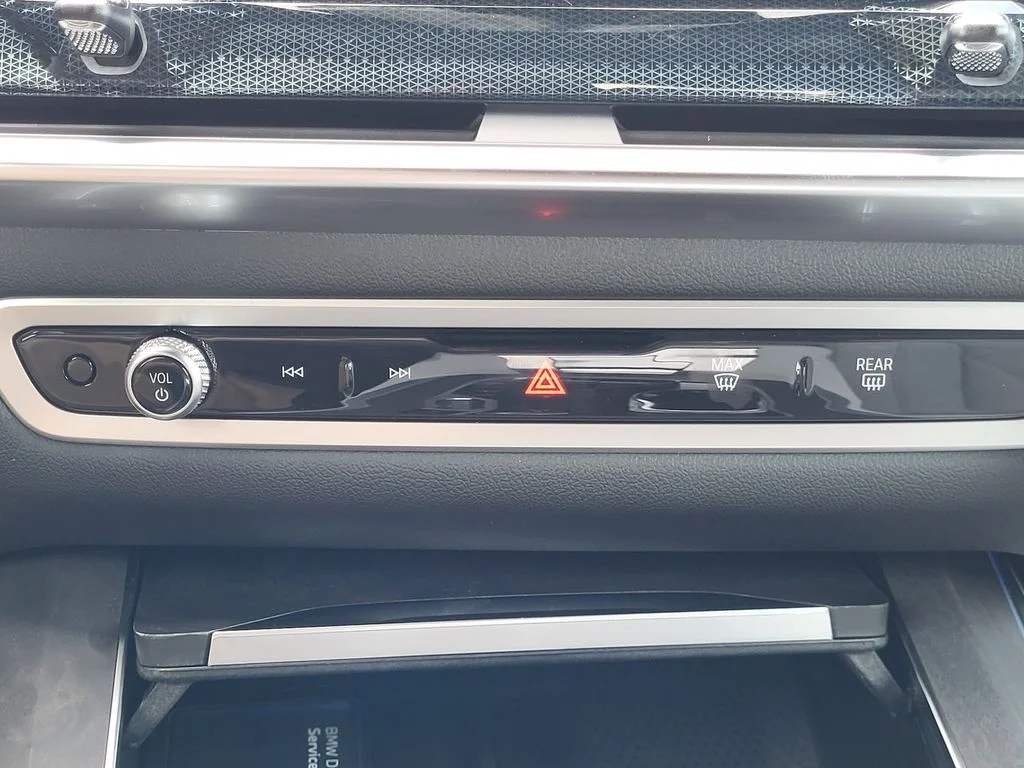 New 2026 Skyscraper Grey Metallic BMW xDrive50e image 20