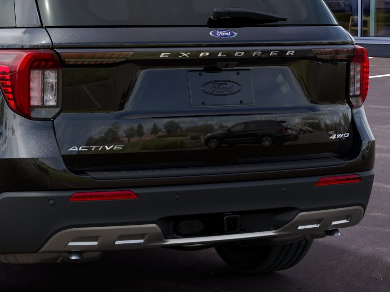 New 2027 Black Ford 4DR 4WD ACTIVE image 23
