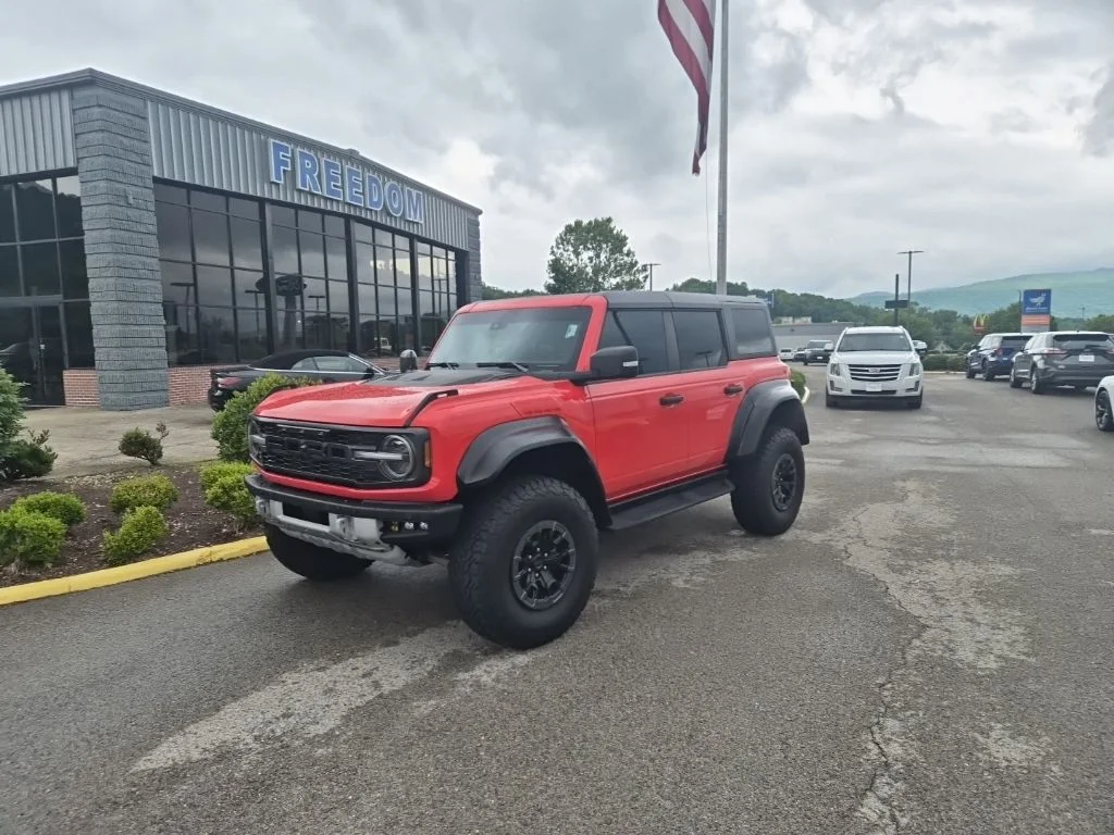 2023 Ford Bronco Raptor 4x4's photo