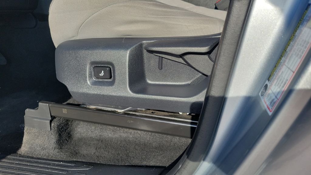 Used 2024 Silver Toyota SR5 image 16