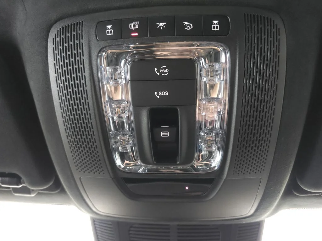 Used 2025 MANUFAKTUR Alpine Gray Mercedes-Benz GLE 63 S AMG® image 25