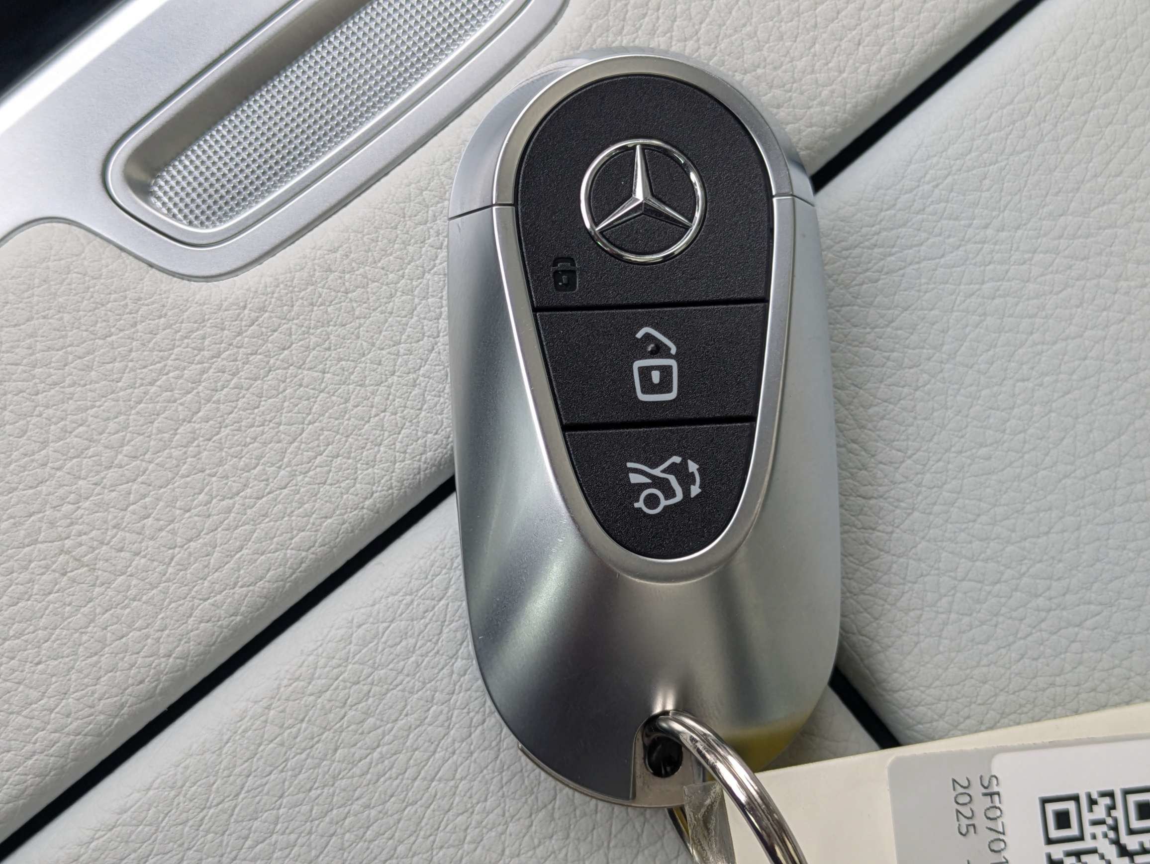 Certified Used 2025 Manufaktur Moon Mercedes-Benz EQE 350 image 27