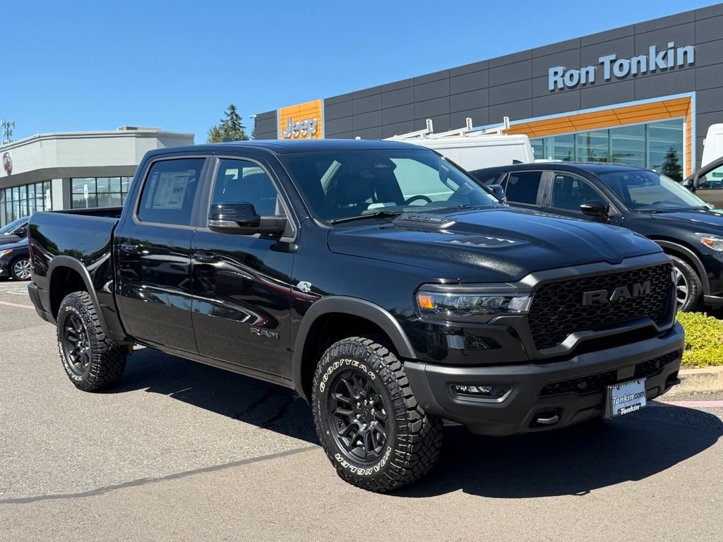 New 2026 Diamond Black Crystal Pearl-Coat Exterior Paint RAM Rebel image 2