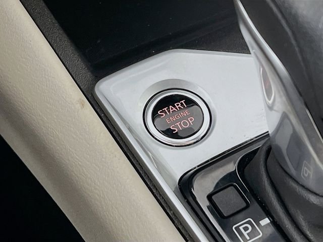 Used 2025 Black Nissan 2.5 SV image 16