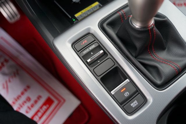 2025 HONDA CIVIC TYPE R - Image 18